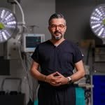 Prof. Associado Dr. Mustafa